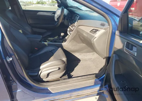 2019 Hyundai Sonata Sport from USA, damaged, VIN 5NPE34AF0KH800715